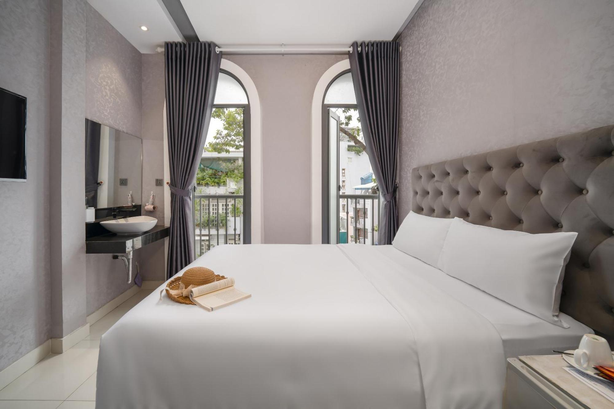 Mari Queen Hotel Хошимин Екстериор снимка